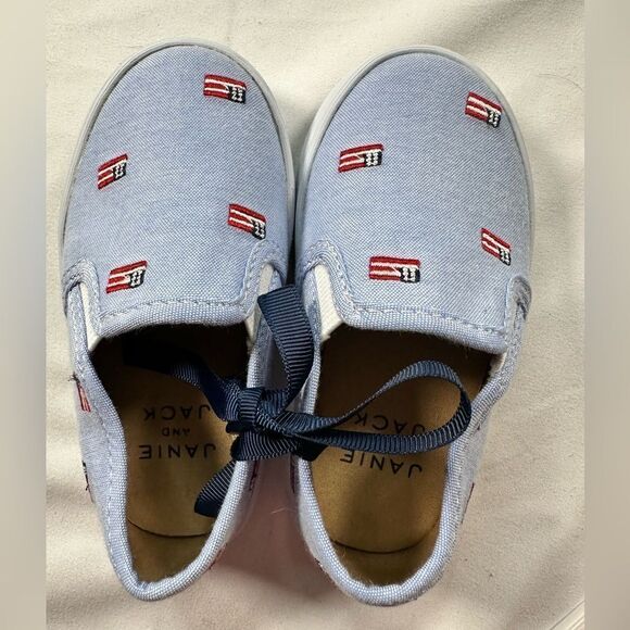 NWT Janie and Jack Unisex Embroidered Flag Slip On Sneaker - Size 6 - Picture 2 of 6